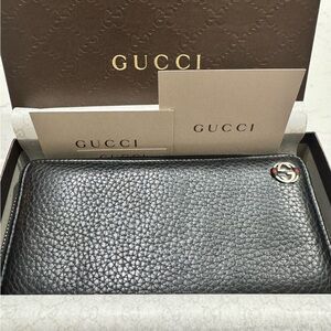 Authentic Gucci Sherry Line Leather Long  Wallet Black W/ Box